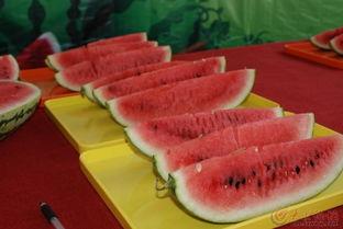 商品街吃瓜,尽享夏日美味时光